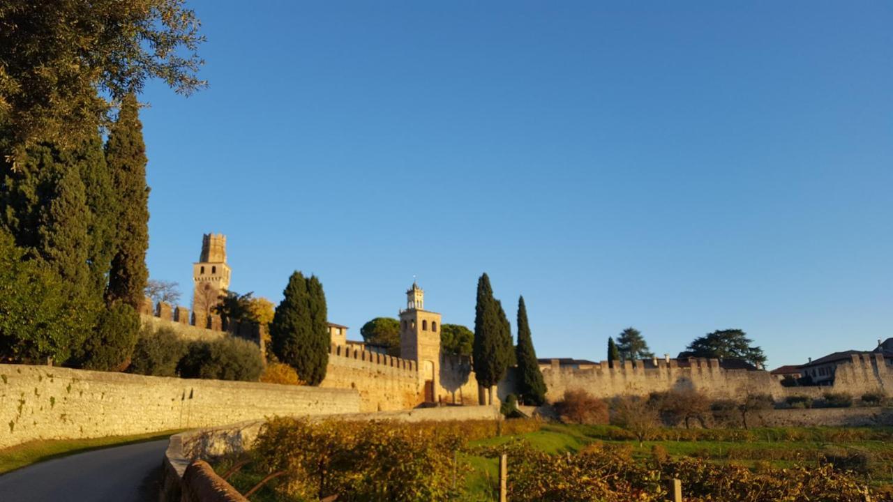 Pie Castello Bed & Breakfast Susegana Eksteriør bilde